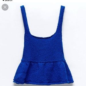 ZARA ruffled knit top w/ round neck and flounce hem 

Worn twice super cute